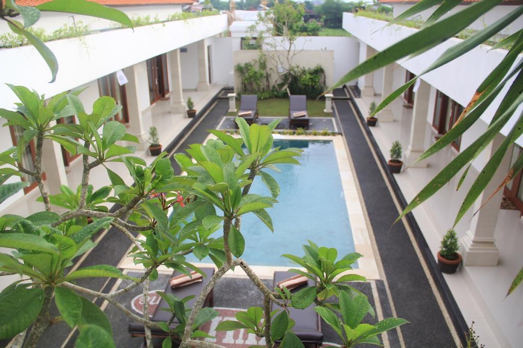 Anggie Stay Kerobokan Exterior foto
