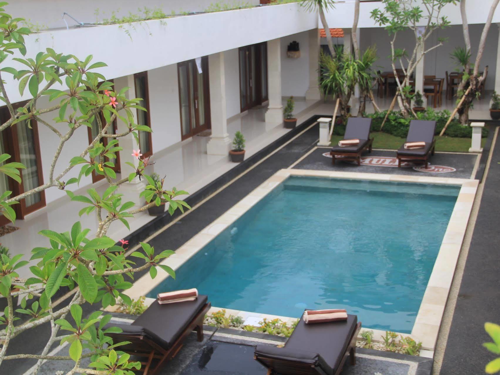 Anggie Stay Kerobokan Exterior foto