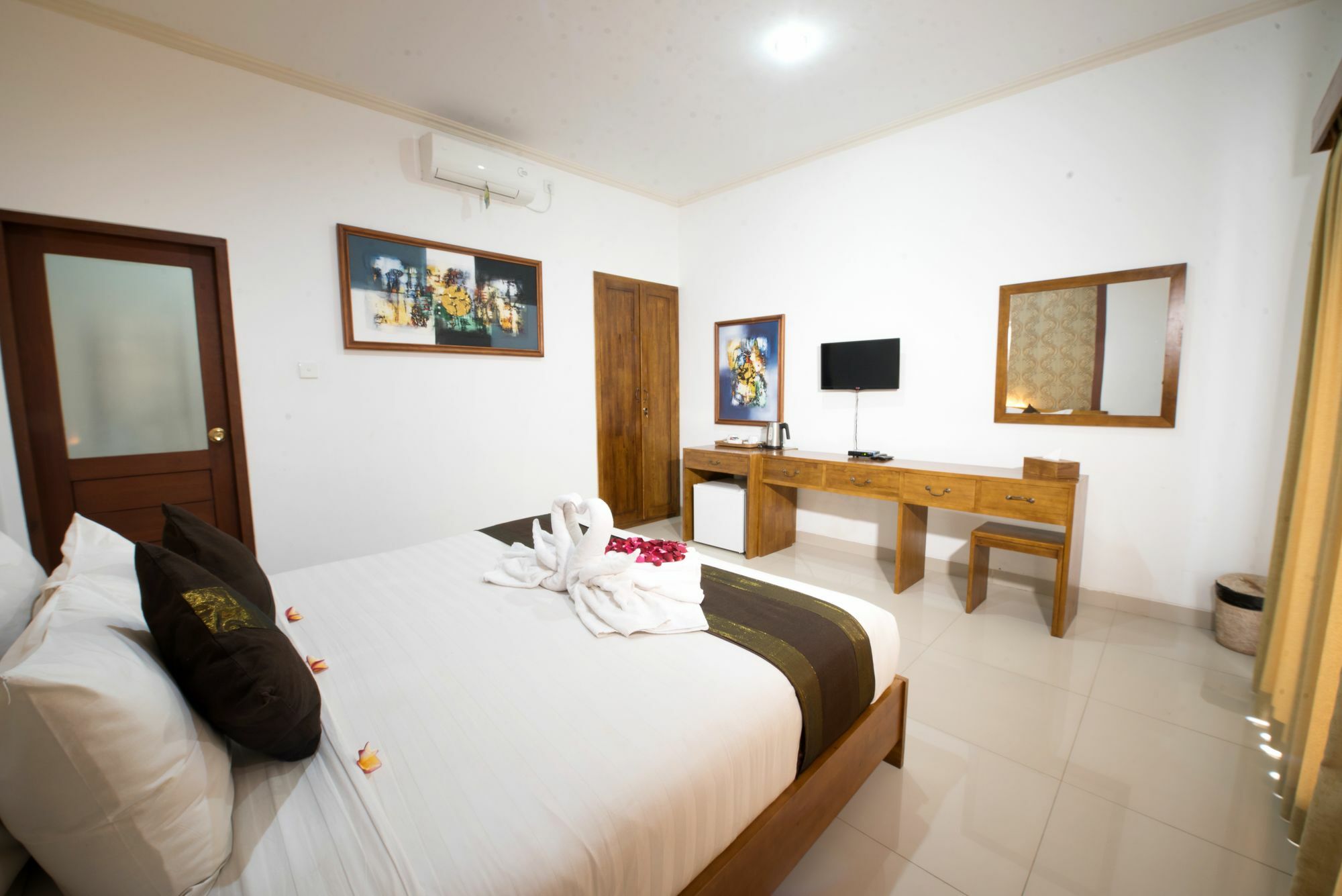 Anggie Stay Kerobokan Exterior foto