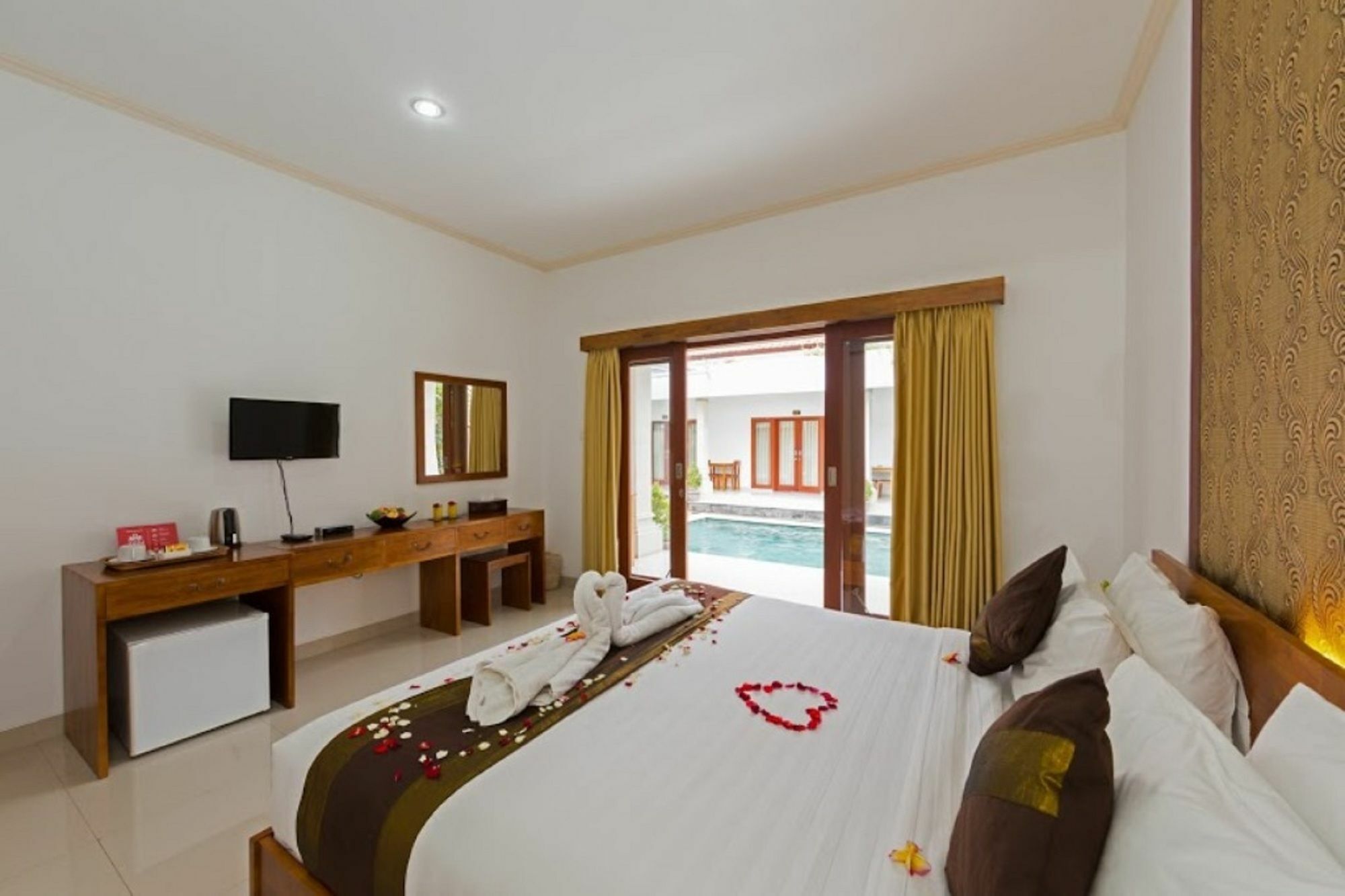 Anggie Stay Kerobokan Exterior foto